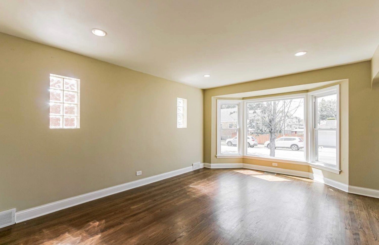 6042 W Bryn Mawr Ave – photo 3