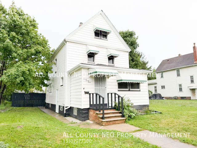 723 E 156th St – photo 1