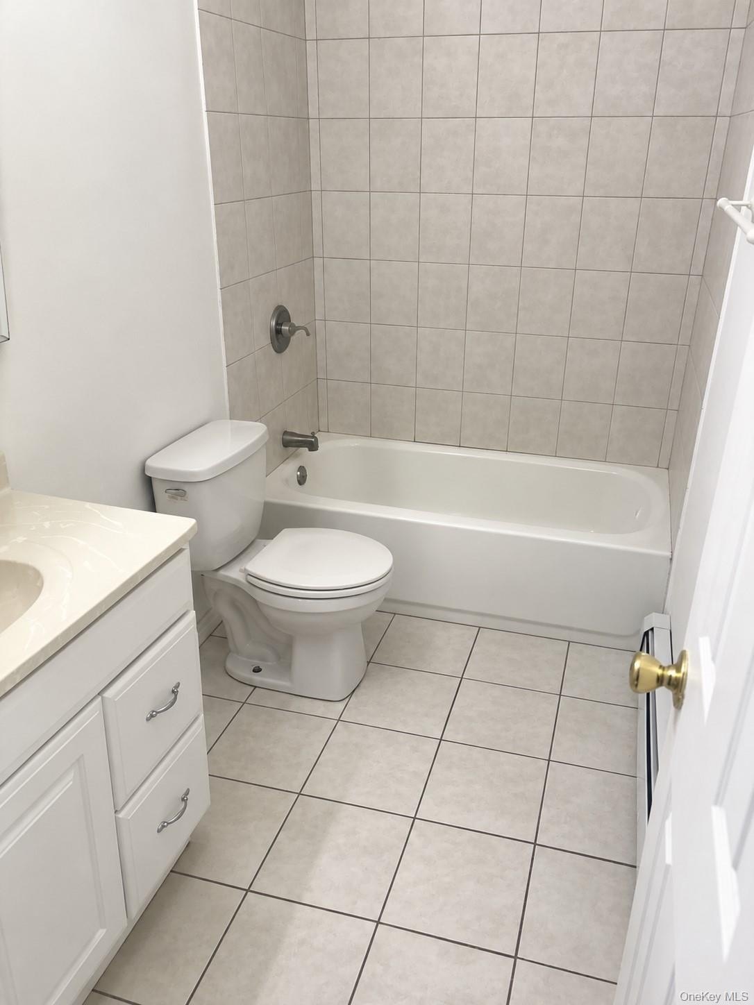 48 Rosemont Ave – photo 4