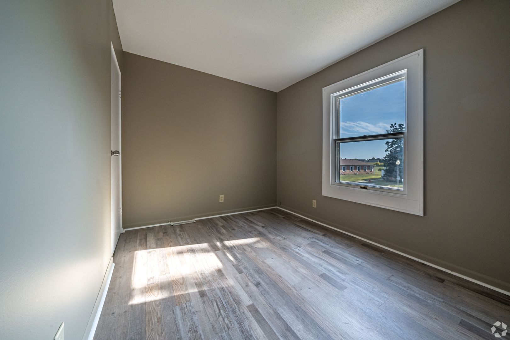 300 E Shelbourne Dr unit 39 – photo 4