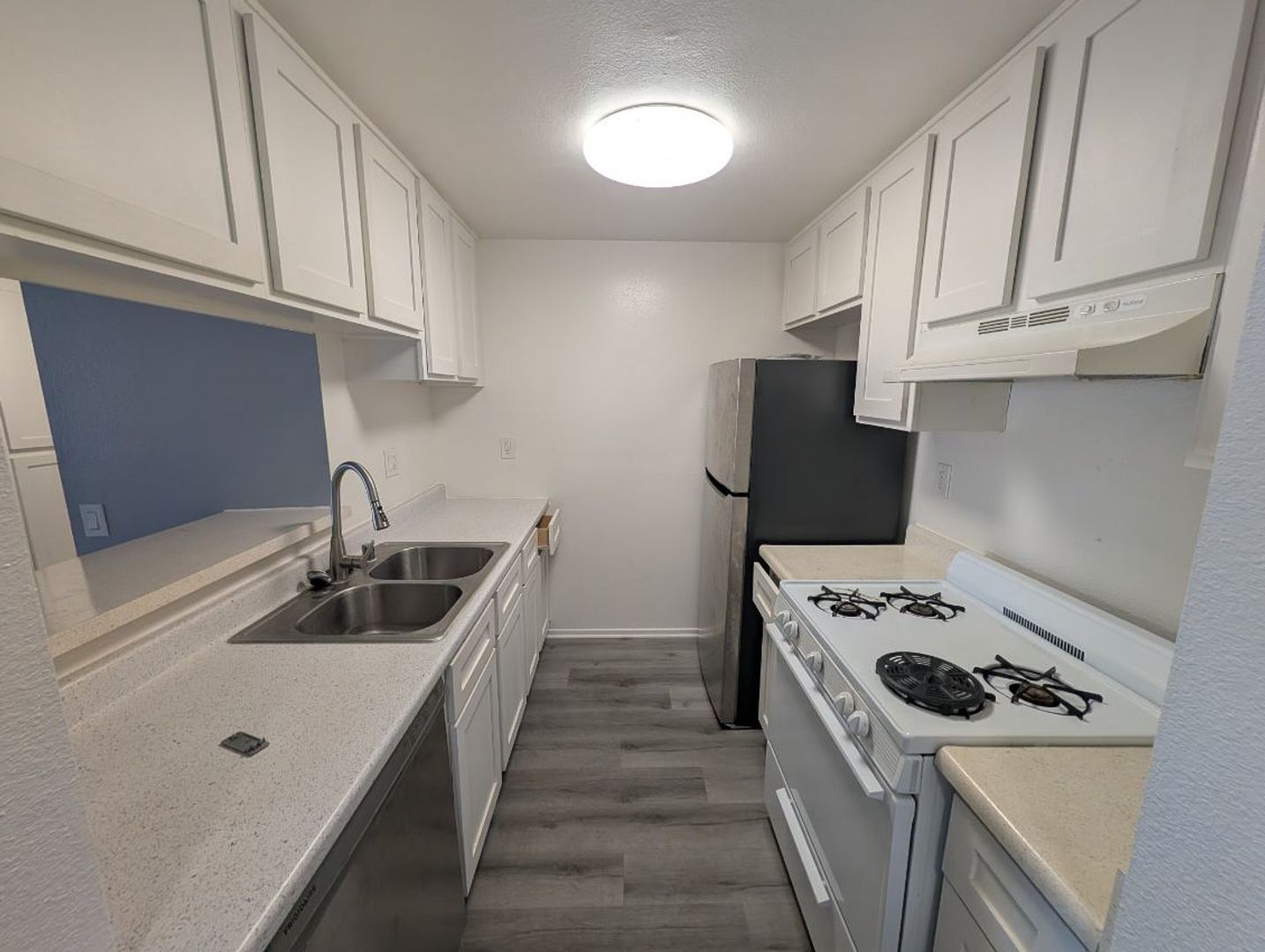 3043 E 15th St unit 1 – photo 4