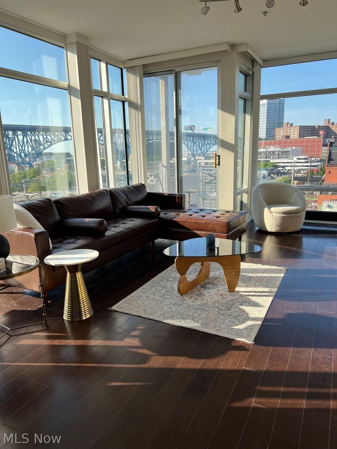 1237 Washington Ave unit 608 – photo 3