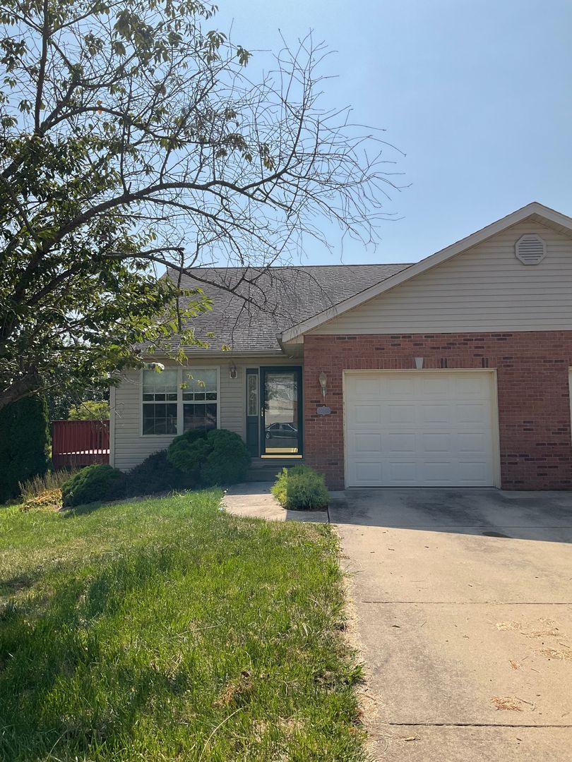 10907 Upland Terrace – photo 1