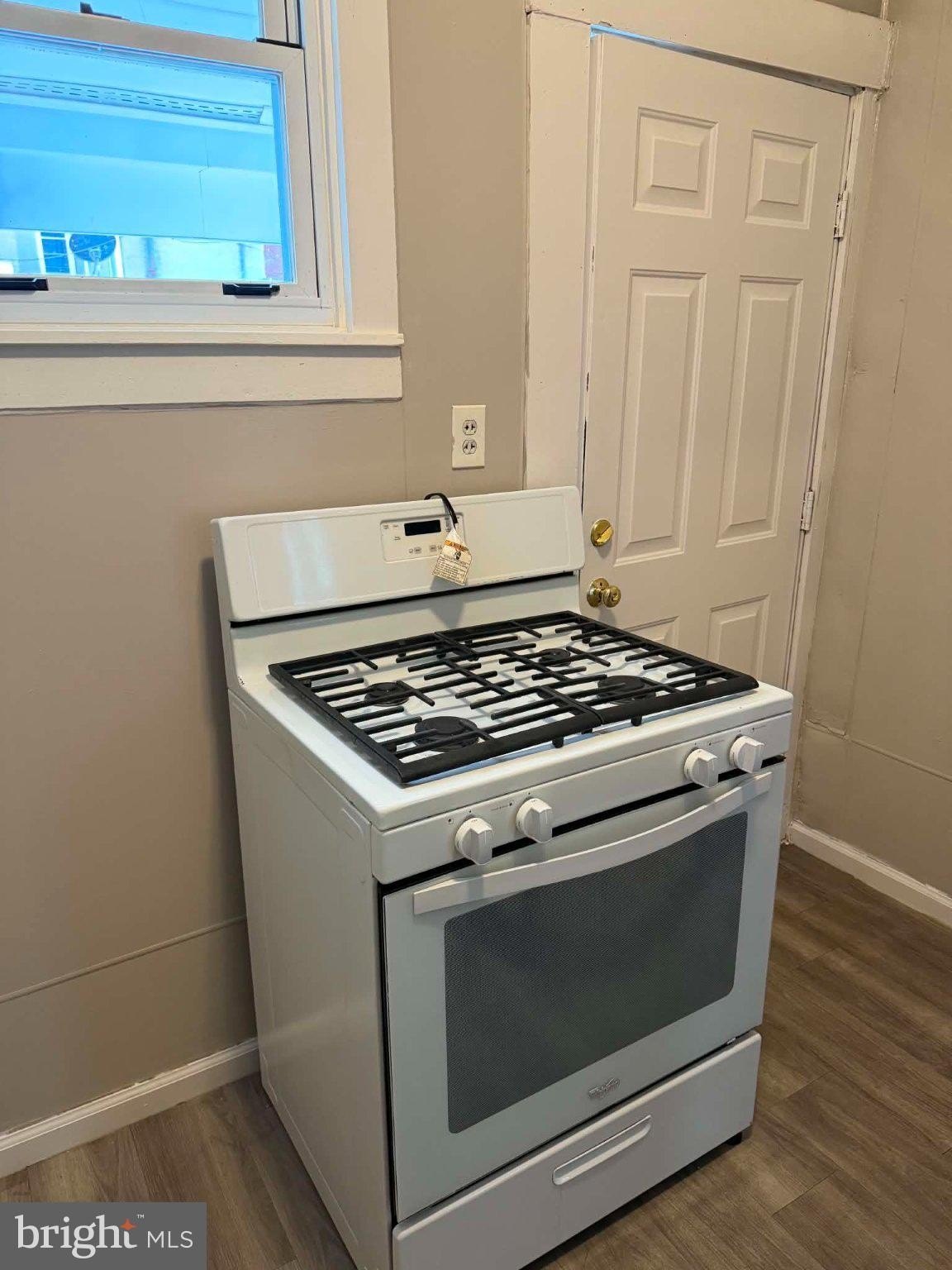 1224 Fidelity St – photo 4