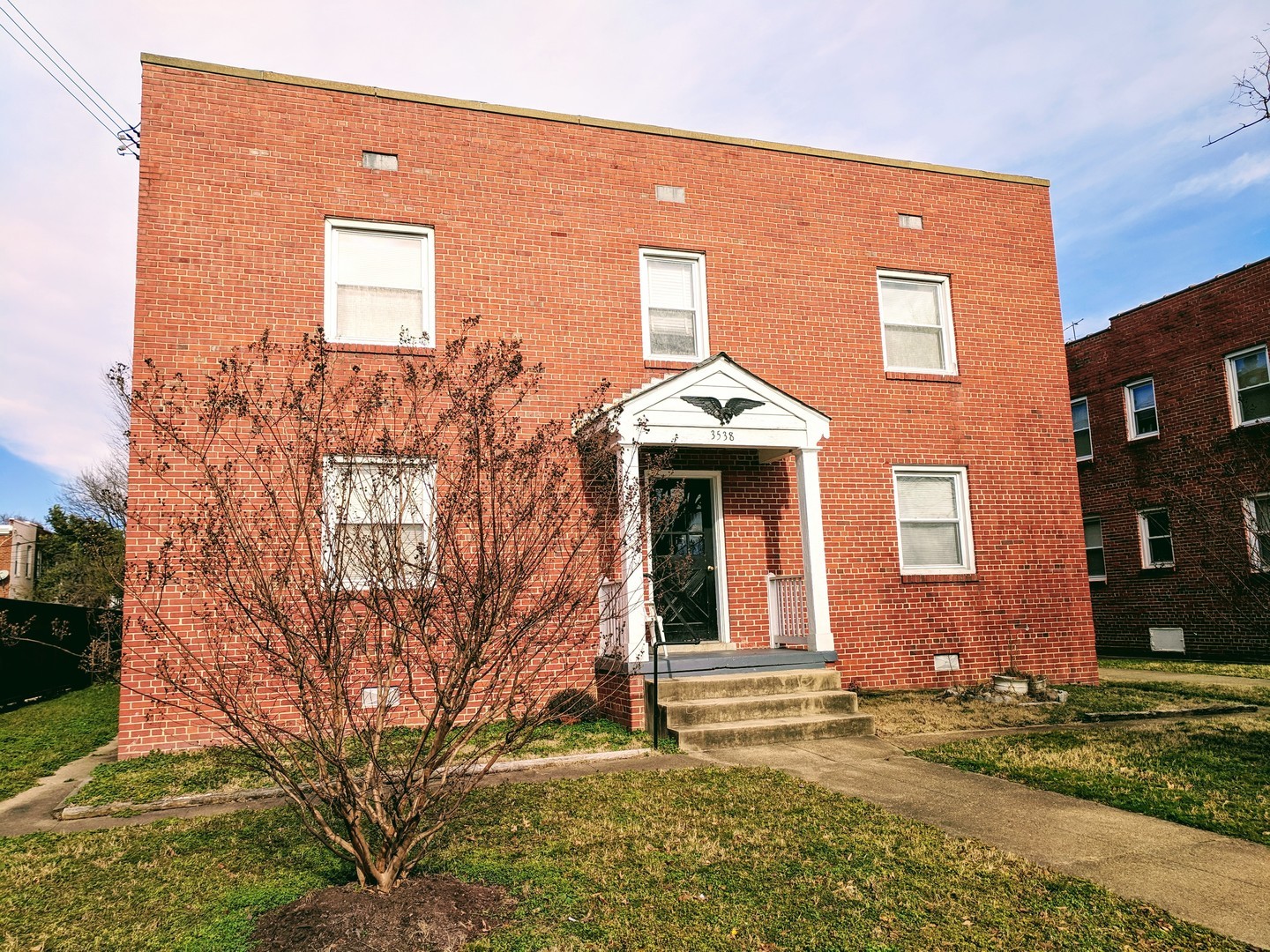 3538 Floyd Ave unit Apt. 02 – photo 2