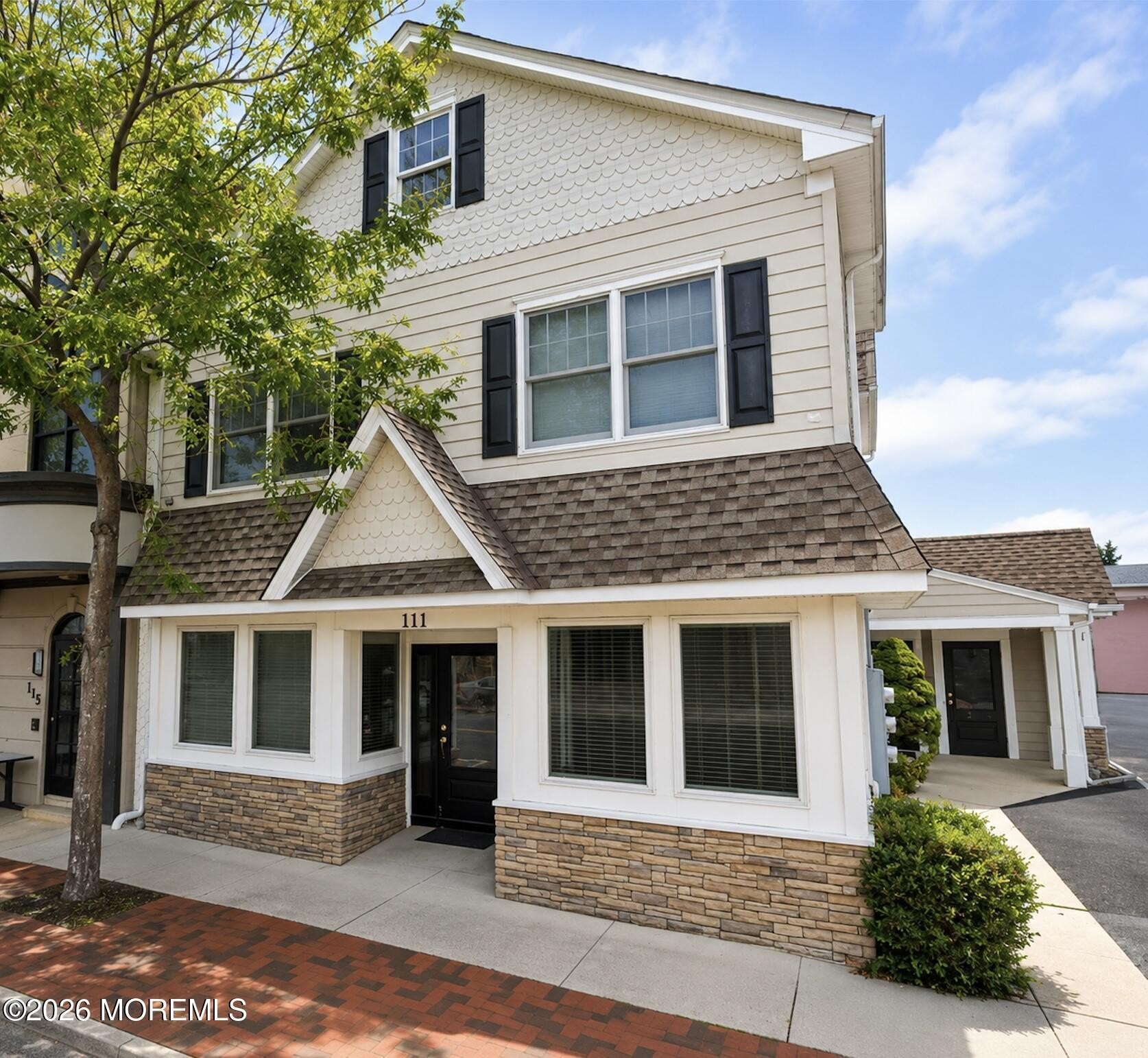111 Brighton Ave #2 – photo 1