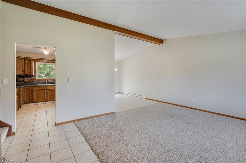 624 Angiline Dr – photo 4