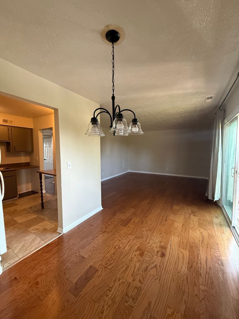 4220 Arrowrock Ave unit 4220 - 7 Arrowrock – photo 3