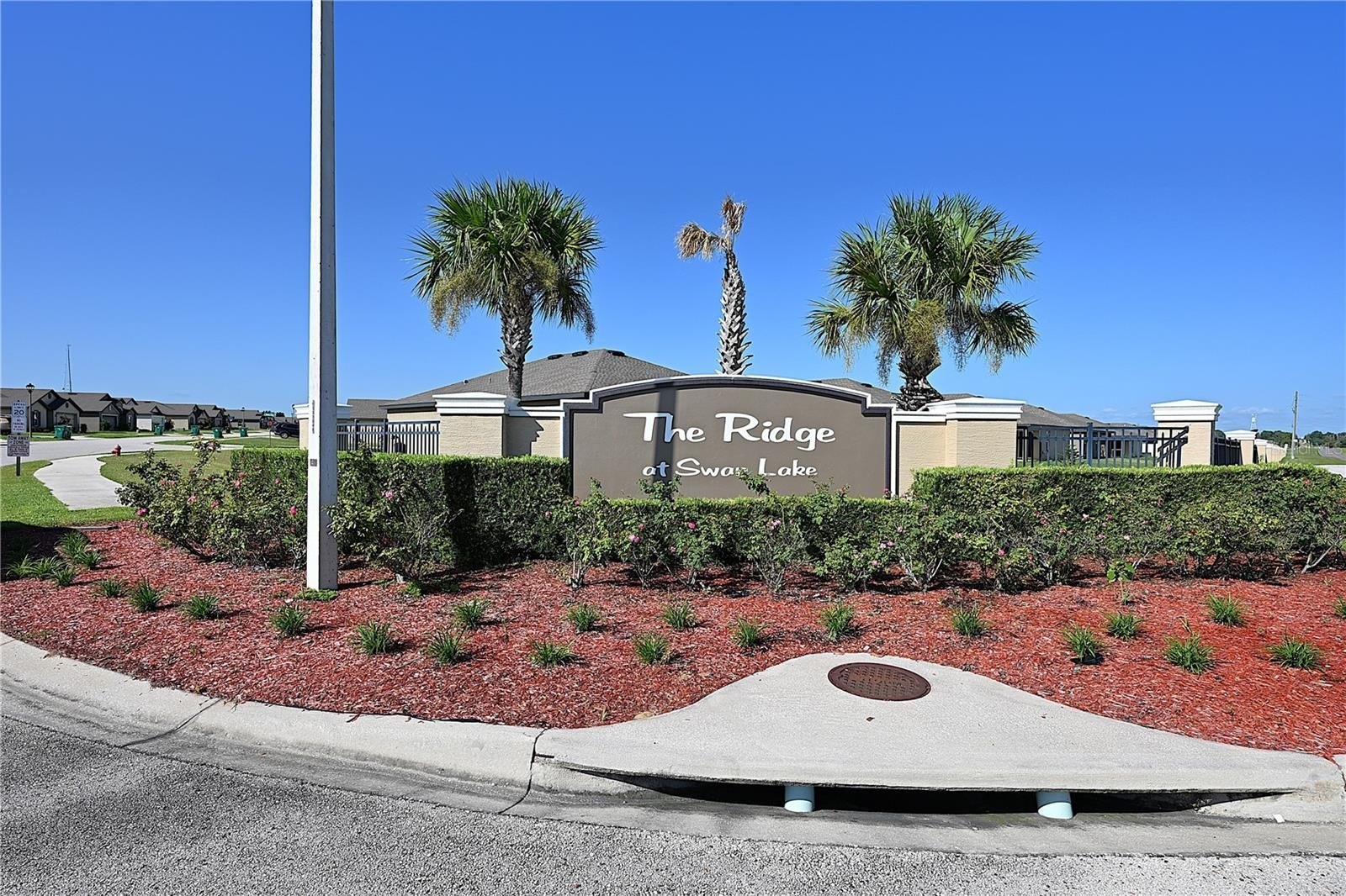 1563 Swan Lake Cir – photo 4