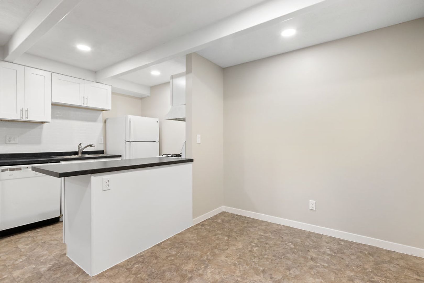1161 Woodwind Dr unit 1161 – photo 2