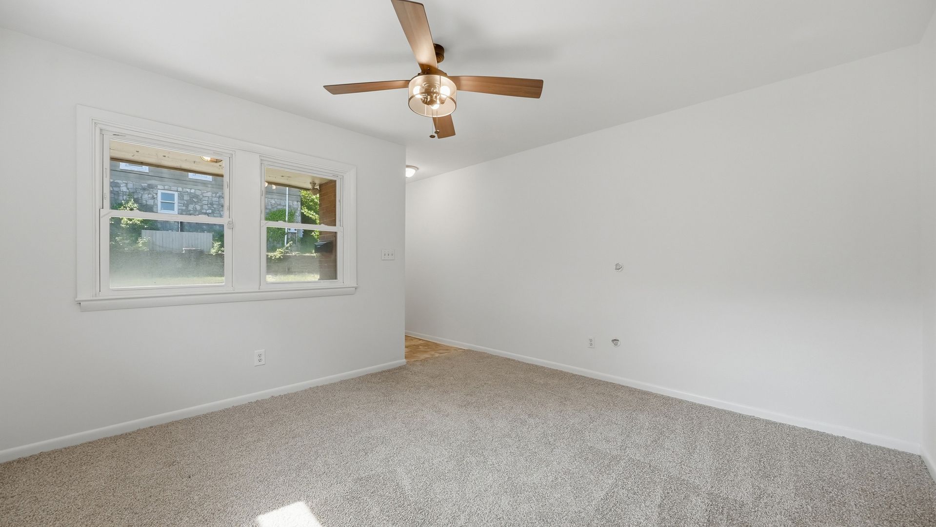 955 E 5th St – photo 4