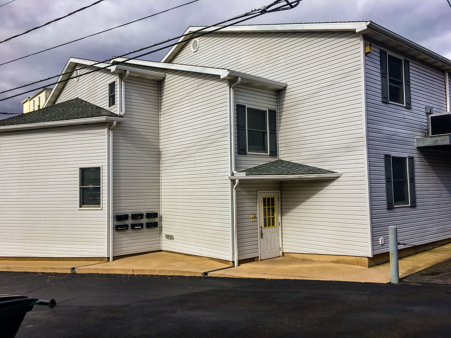 235 Catherine St unit A - Bed 2 – photo 2