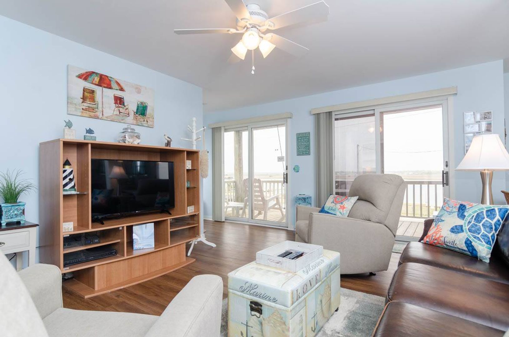608 Waynick Blvd – photo 5