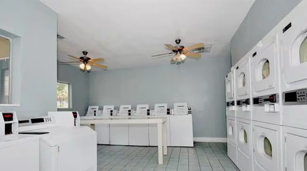 Lighthouse Bay Apartment Homes – photo 1
