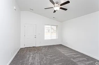 Eagle Heights Village – photo 5