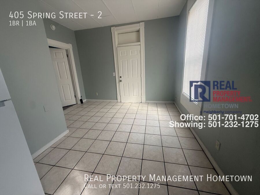405 Spring St – photo 2