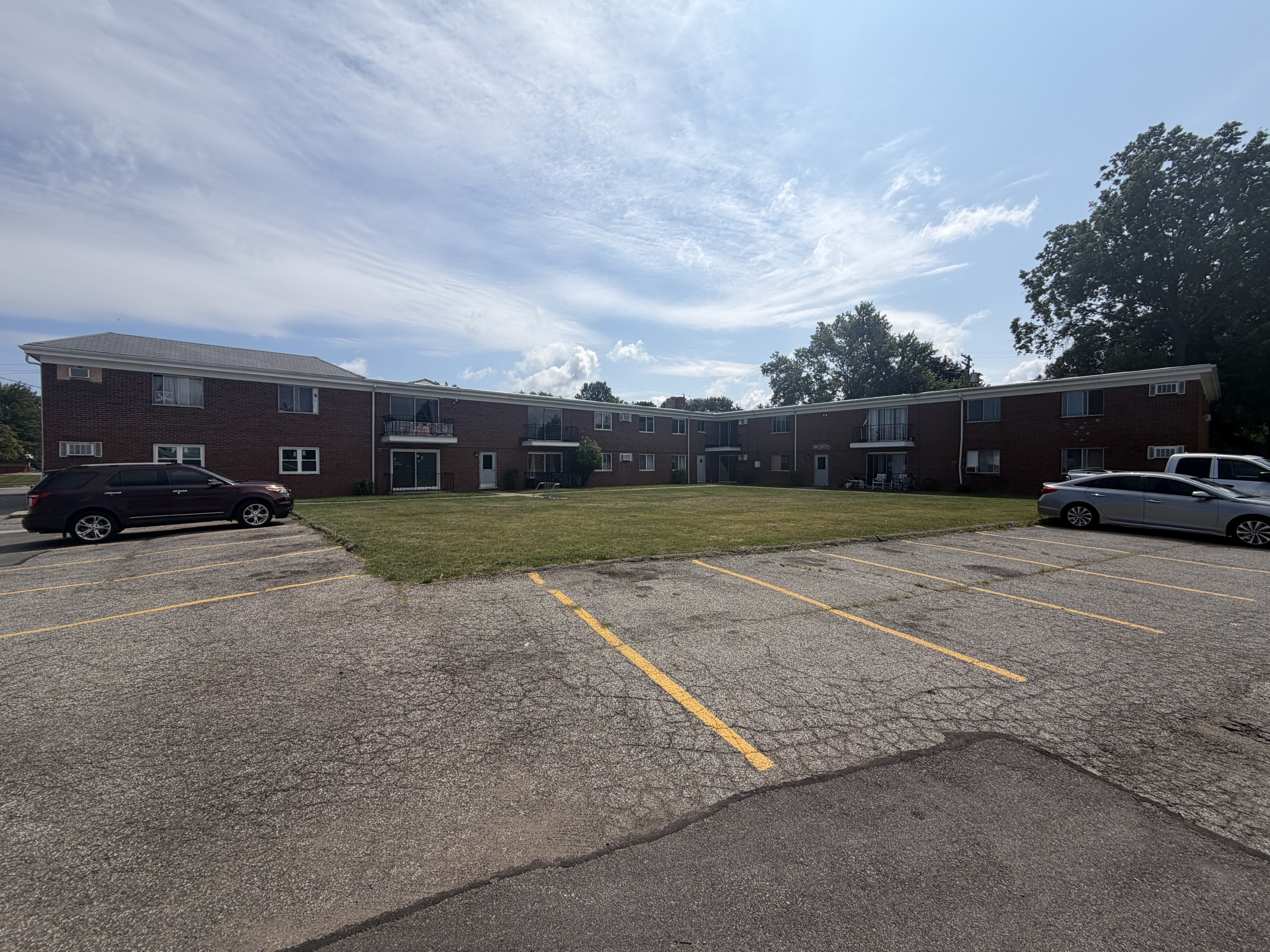 6400 Kingsdale Blvd unit 201 – photo 2