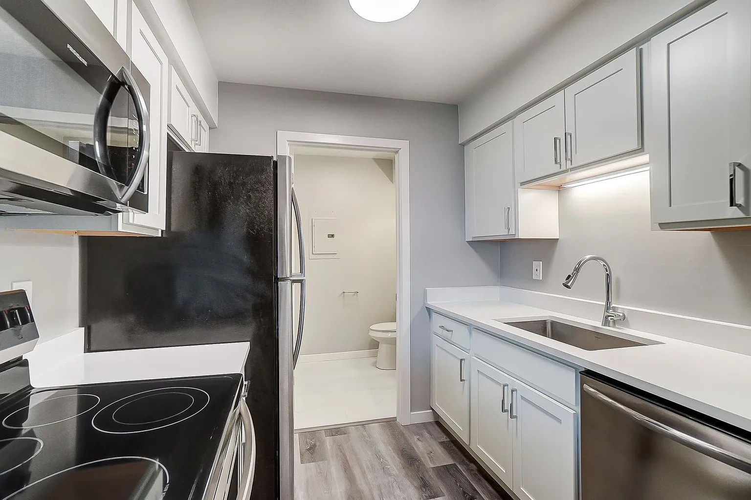 Chardon Place Apartments and Townhomes – photo 1