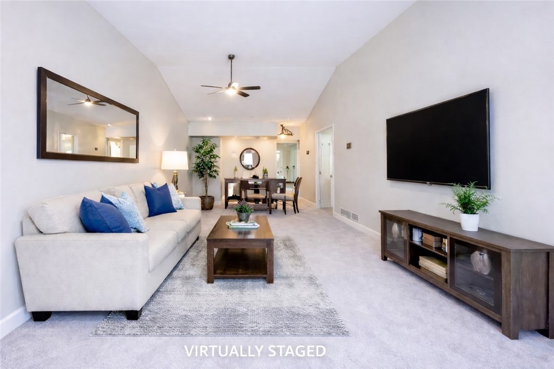 815 Village Dr – photo 4