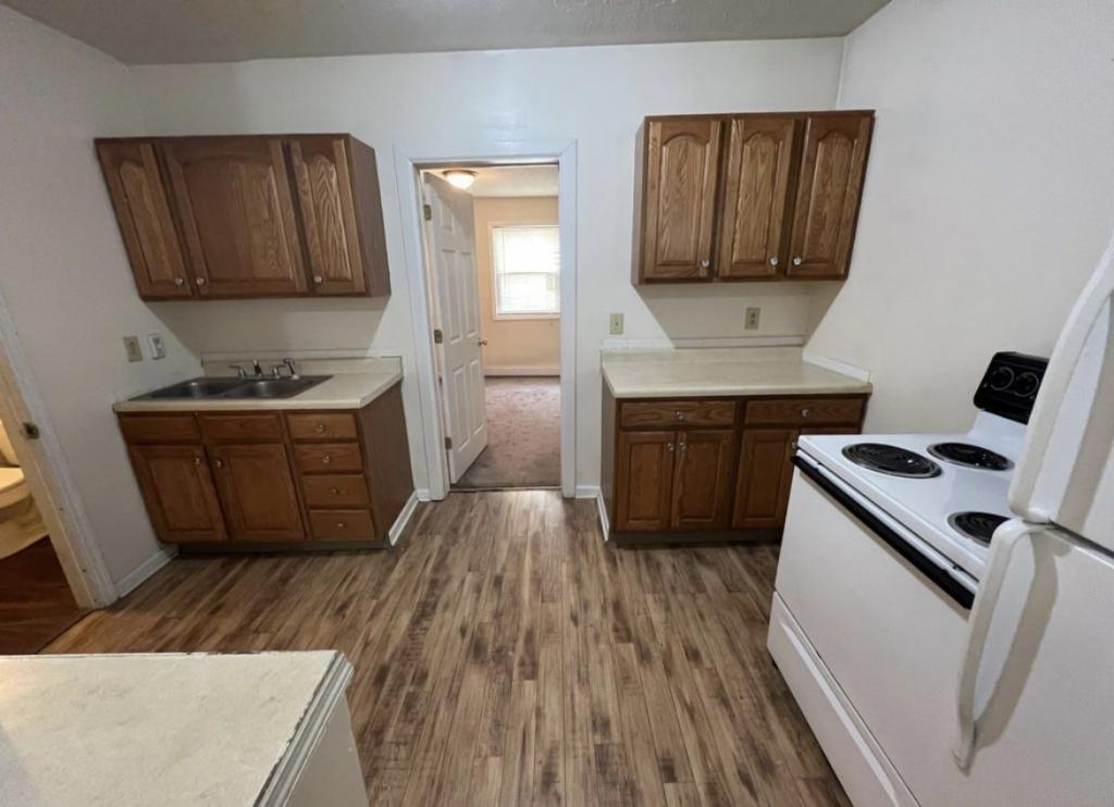 728 Beaver Ave – photo 1