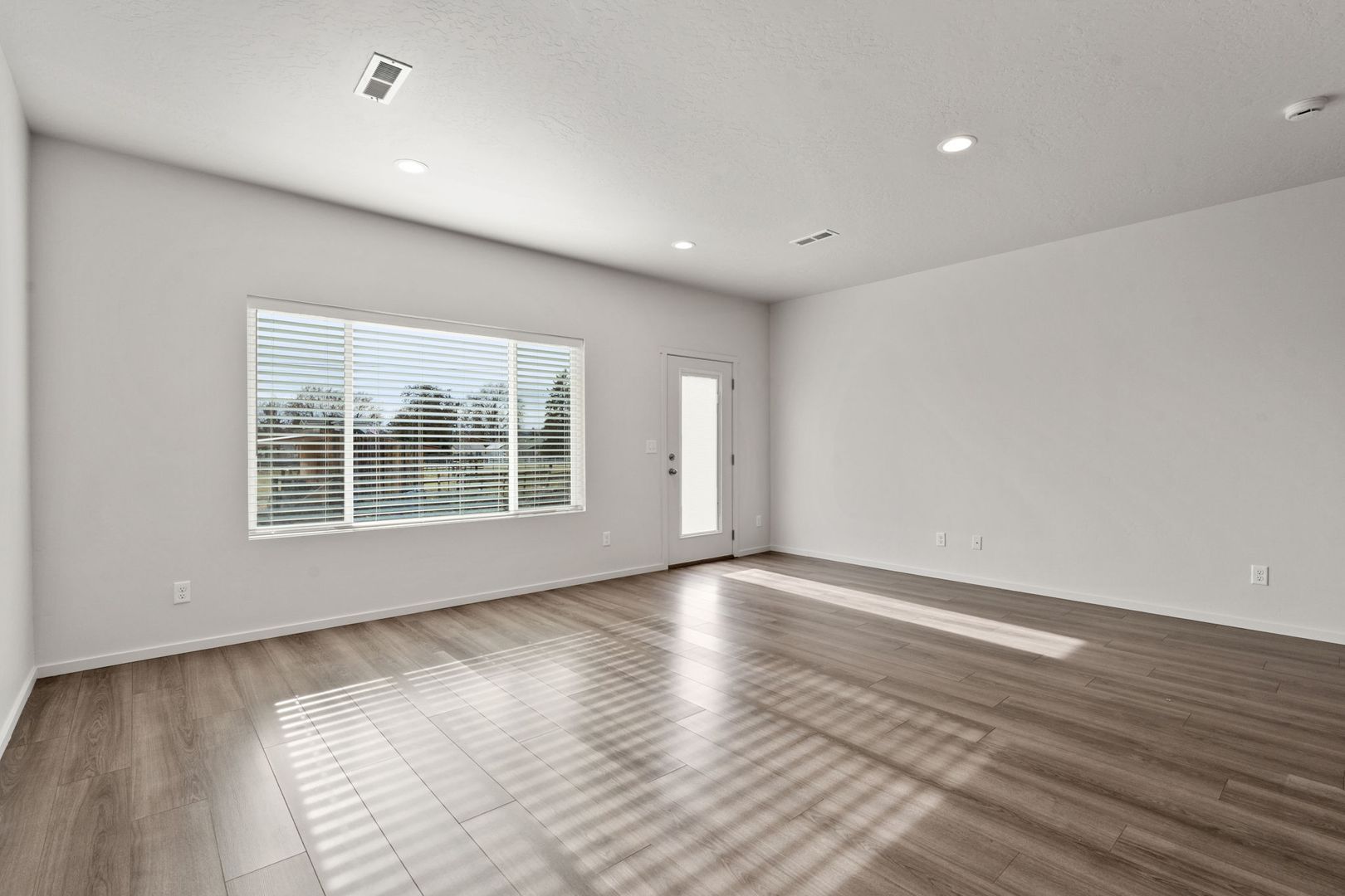 4804 E Fairview Ave unit 4804 – photo 3