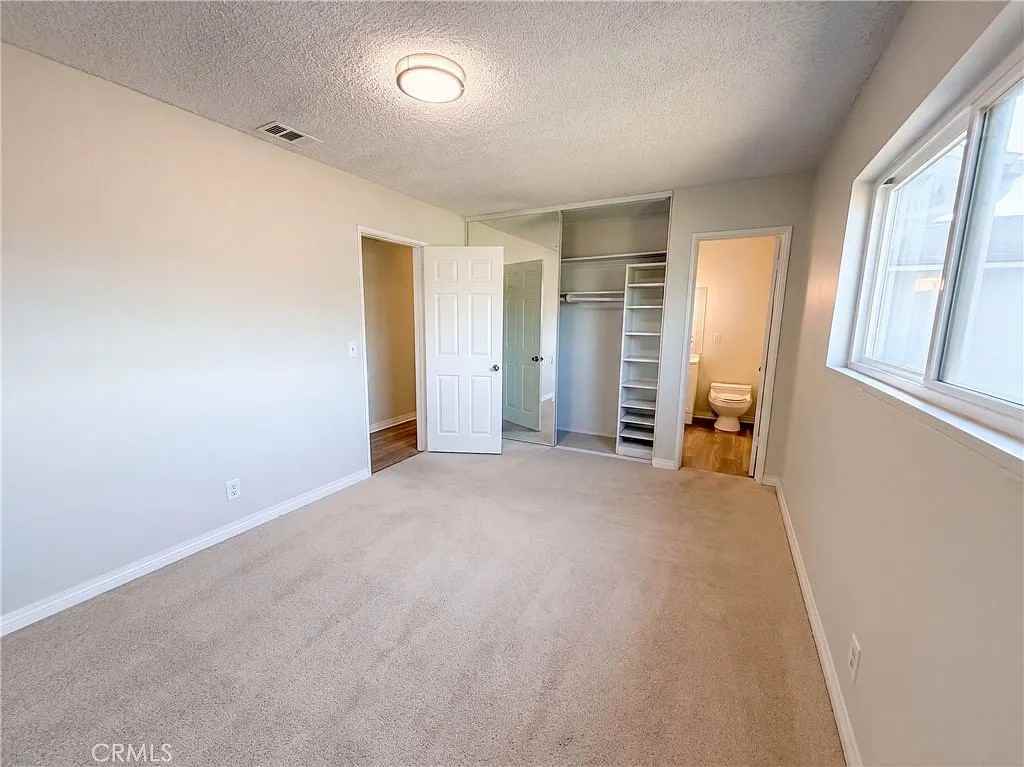 26934 10th St – photo 2