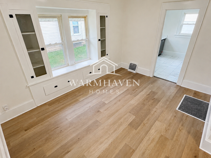2137 12th St SW – photo 5