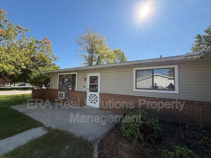 91 Georgetown Dr – photo 2