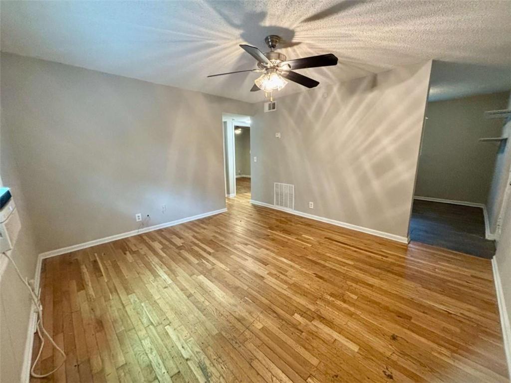 1048 Washington St SW unit 5 – photo 3