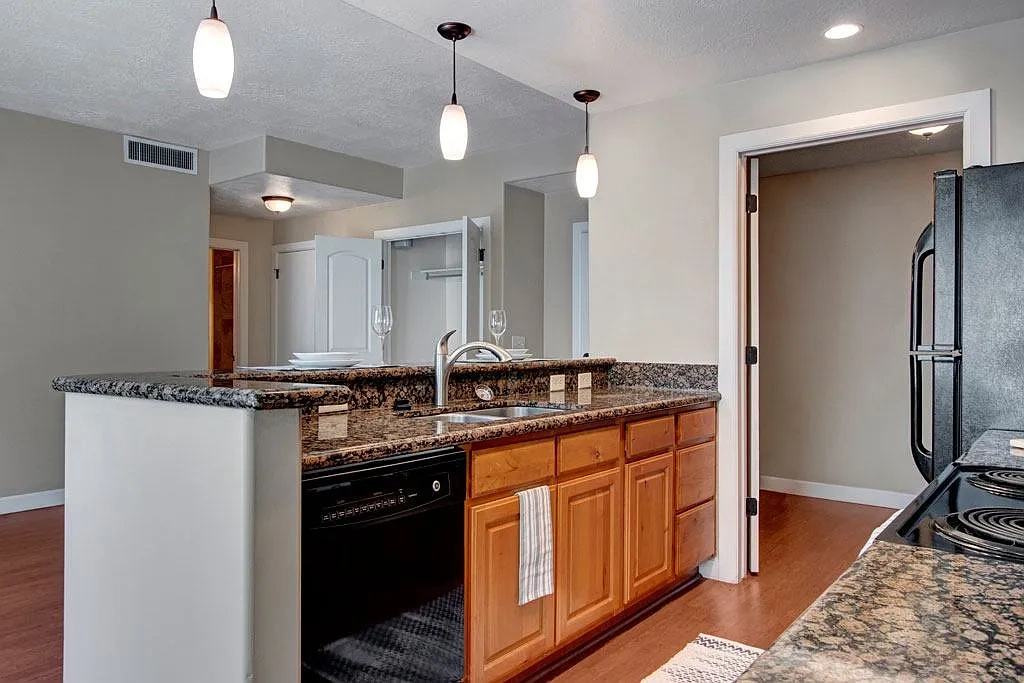 Bridges Apartment Homes – photo 4