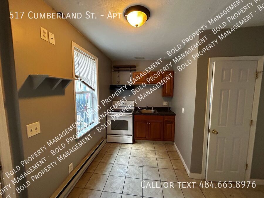 517 Cumberland St – photo 2