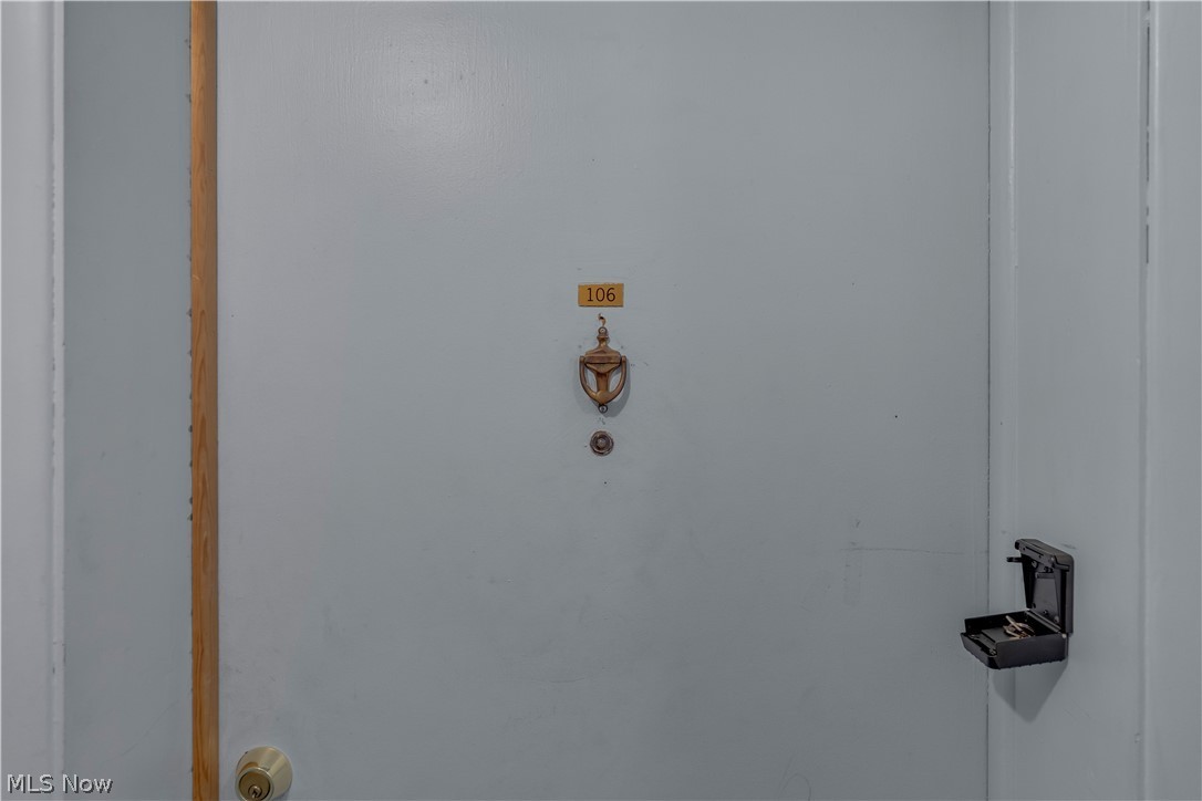 1415 Wyandotte Ave unit 106 – photo 3