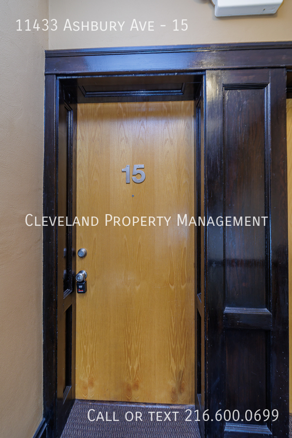 11433 Ashbury Ave – photo 4