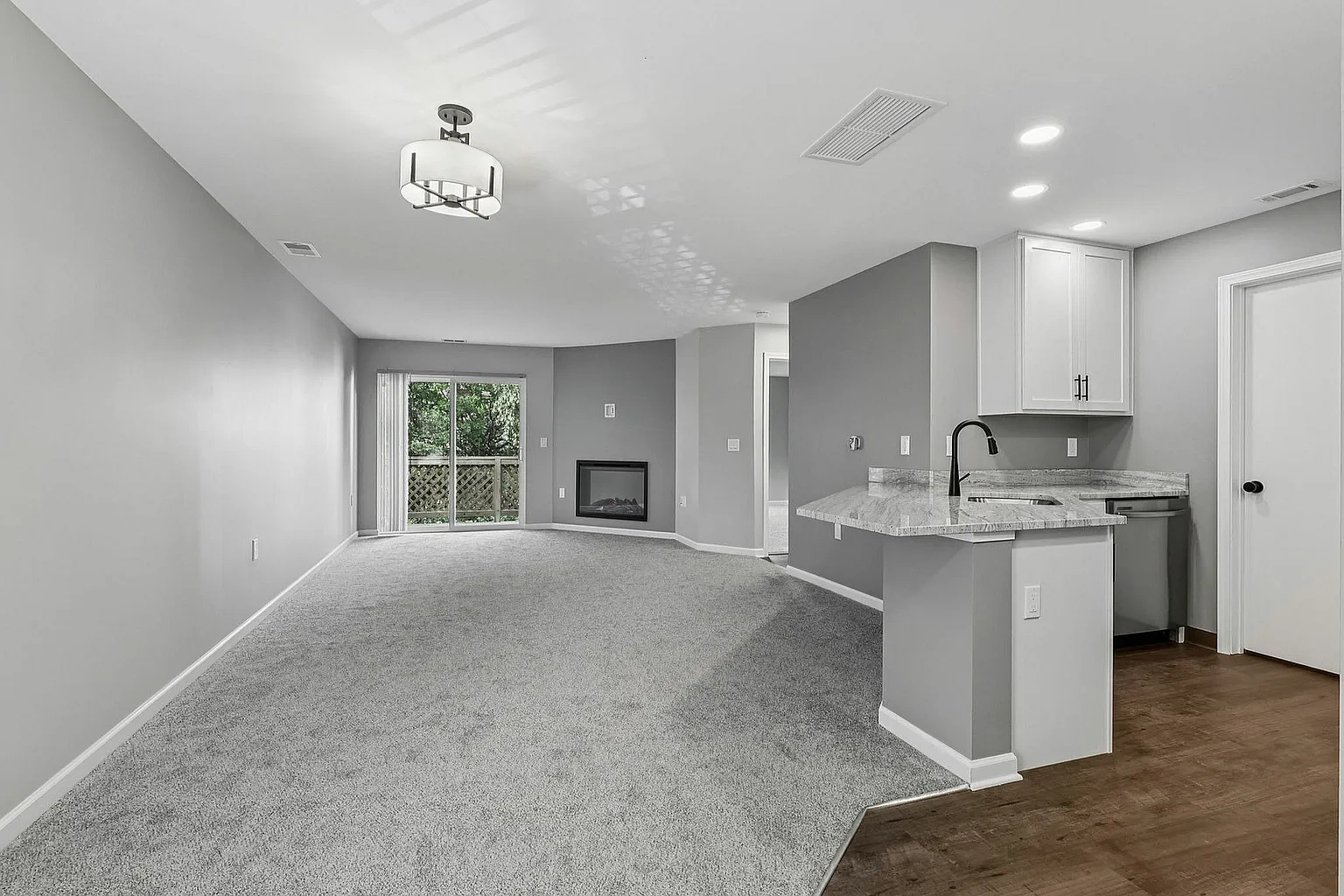 Crossings Village – photo 1
