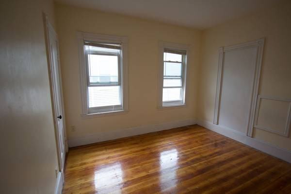120 Minden St unit 2 – photo 3