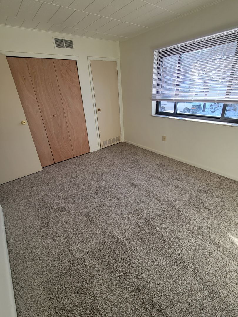 620 Broadhead Ave – photo 3