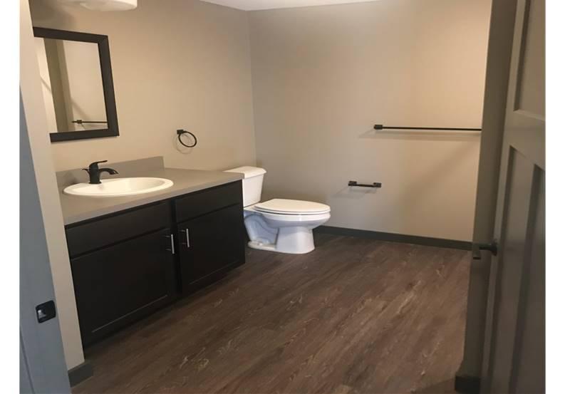 931 E Market St unit 308 – photo 4