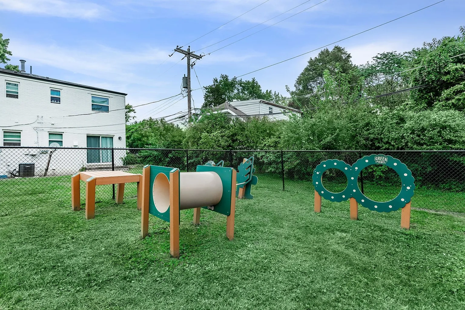 Townhomes at Andrus – photo 3
