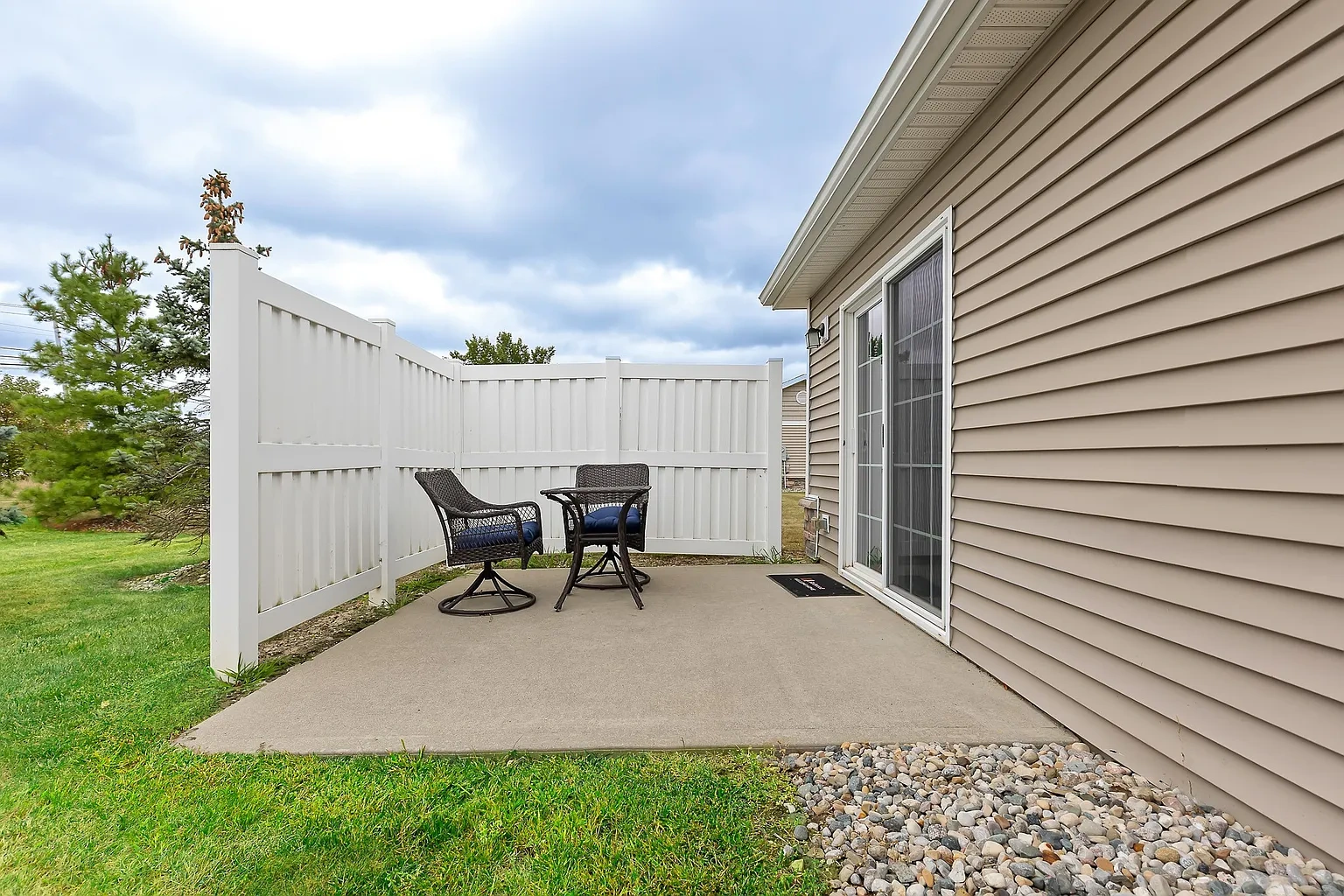 Redwood Perrysburg Fort Meigs Rd – photo 4