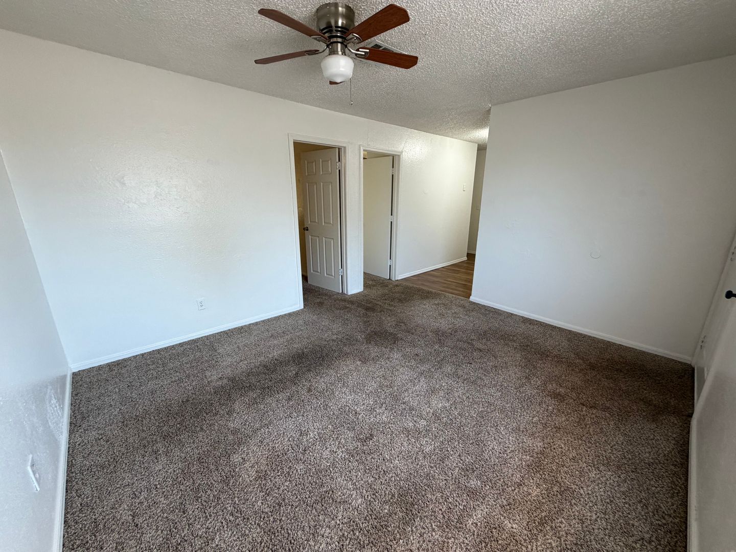 607 Maguire Rd unit 607 E. Maguire – photo 4