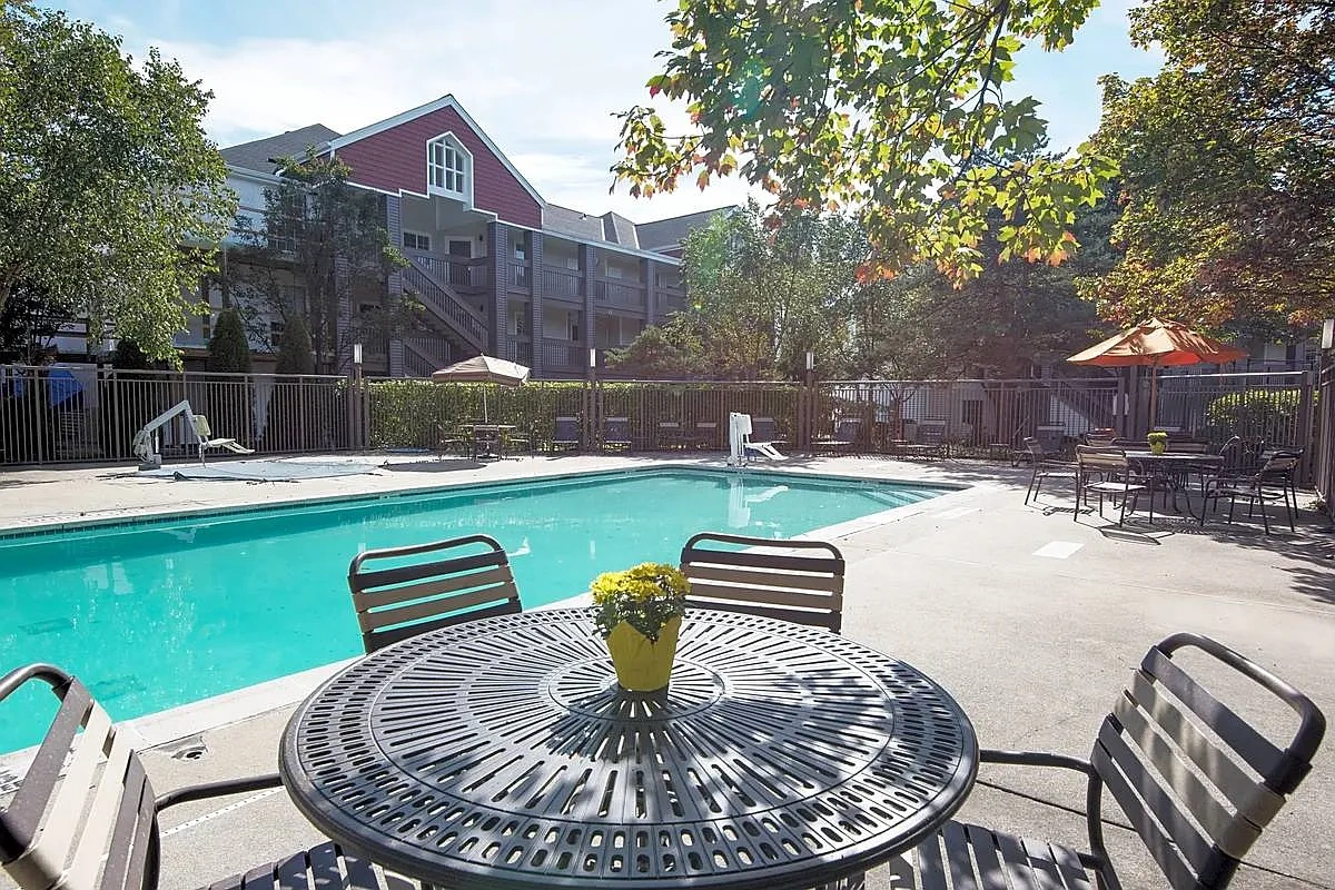 Hillside Senior Living – photo 5