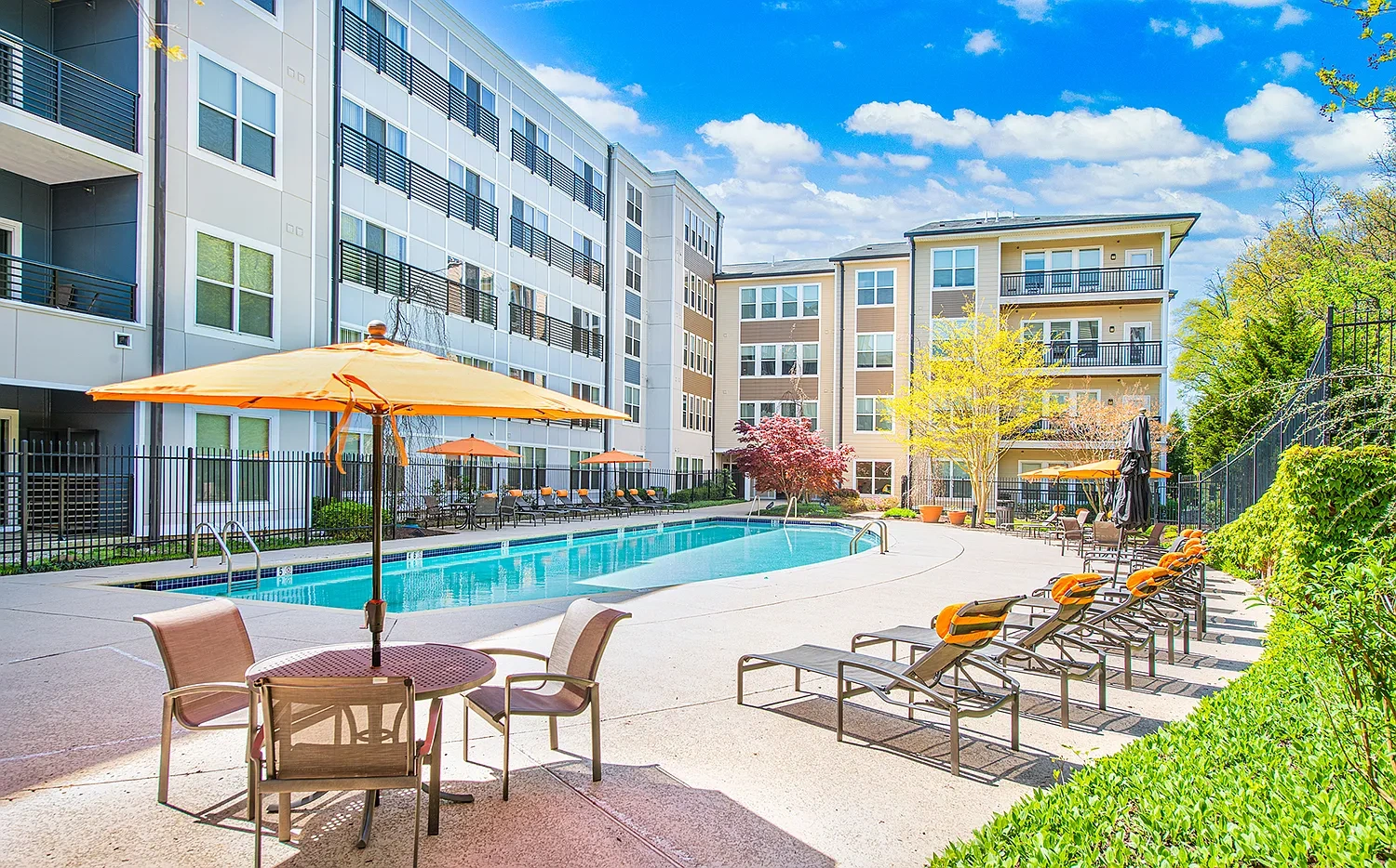 Mode at Hyattsville – photo 4
