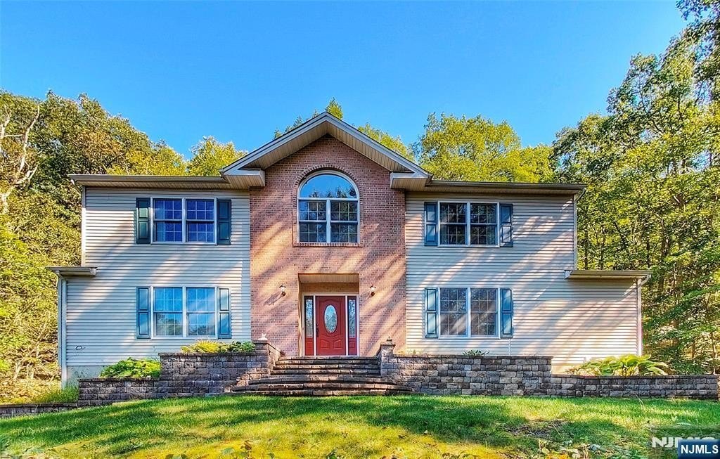 281 Kinnelon Rd – photo 1