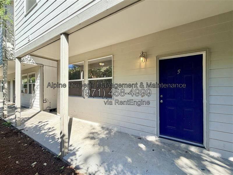 3540 SE 119th Ave unit 5 – photo 1