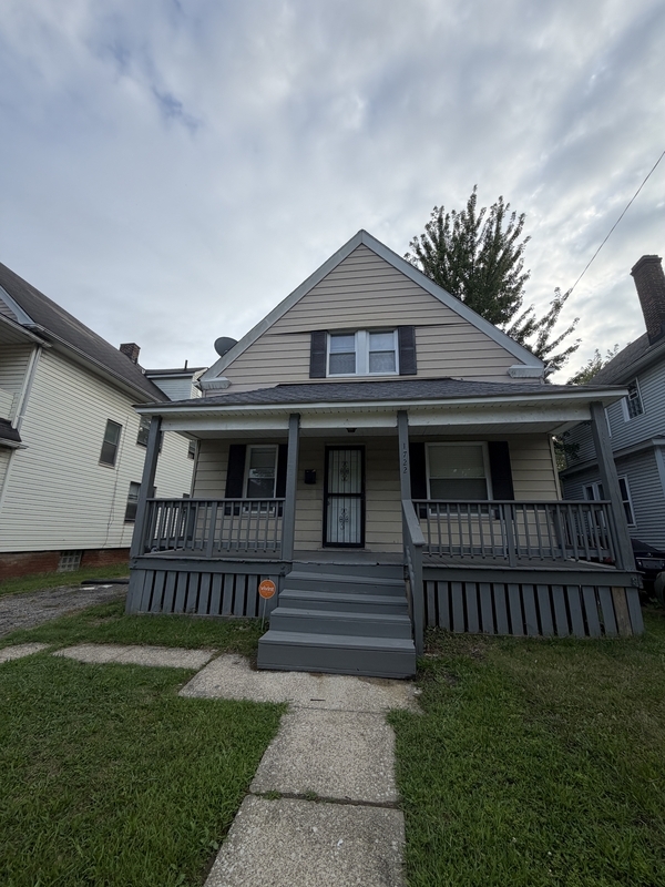 1722 Burgess Rd – photo 1
