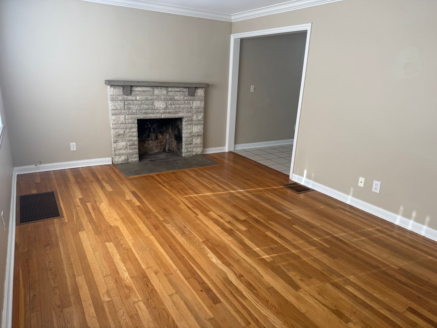 2478 Swansea Rd – photo 2