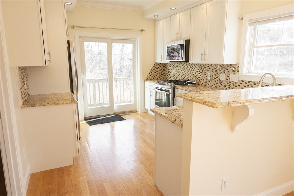 2 Westbrook St unit 1 – photo 5