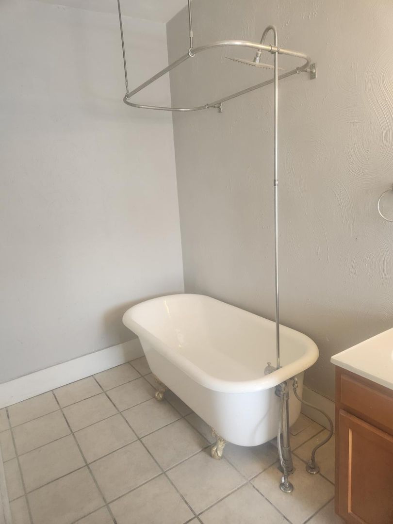 1608 Lowrie St unit #3 – photo 3