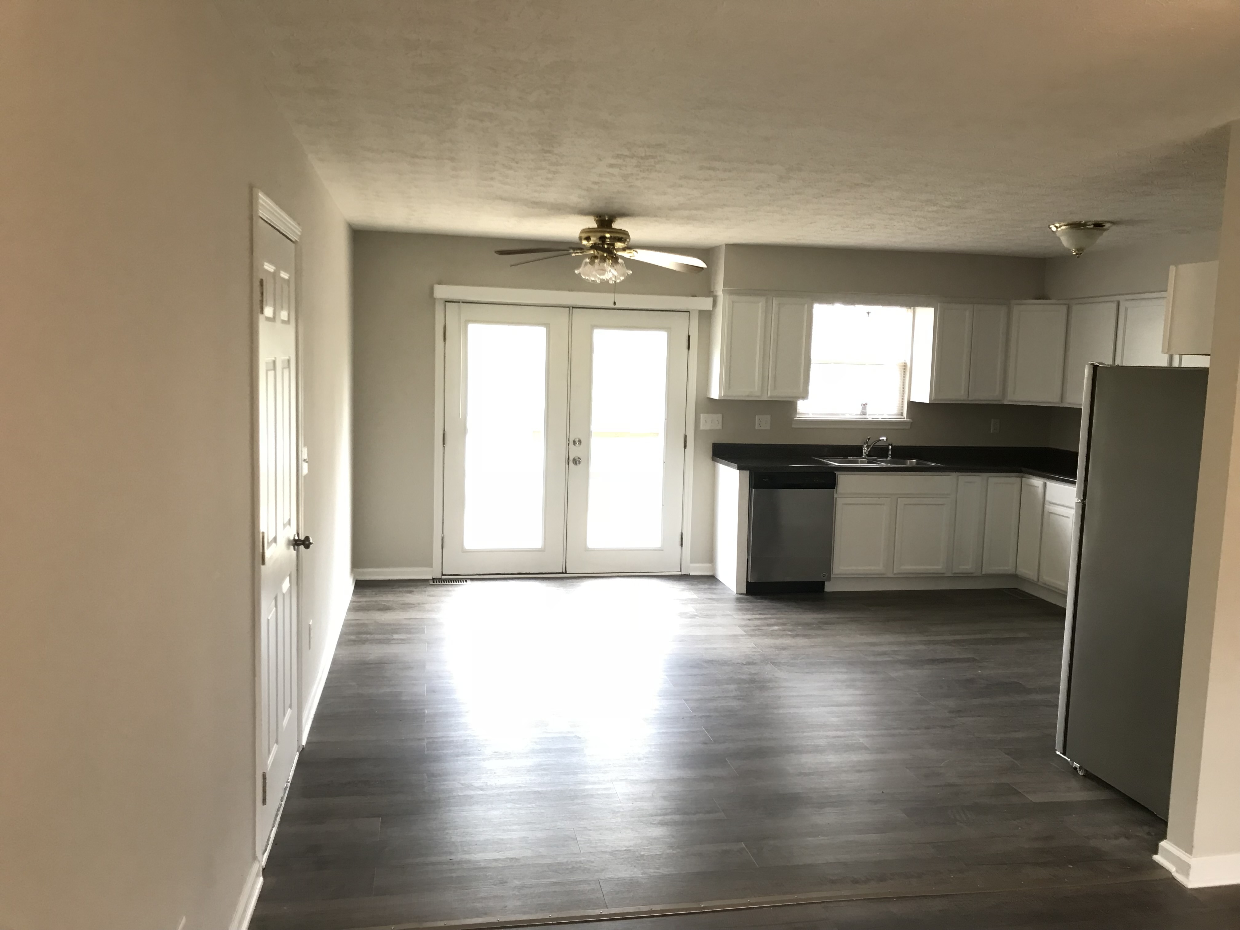 151 Highland Ave – photo 3