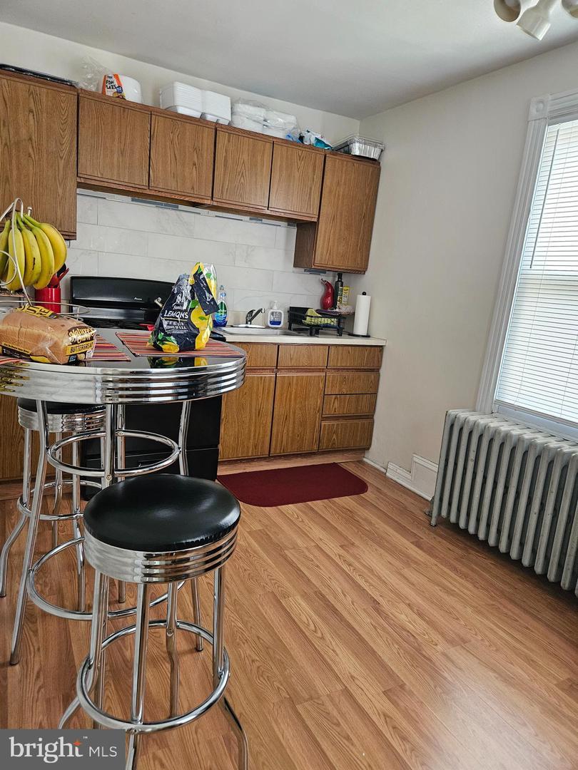 2266 Jenkintown Rd – photo 4